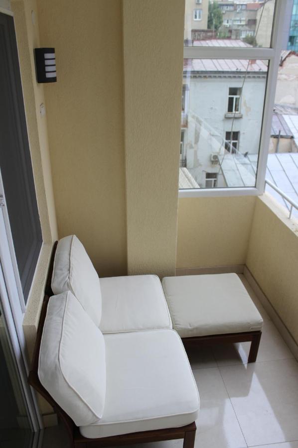Luxury City Center Apartment - Romana Bukarest Kültér fotó